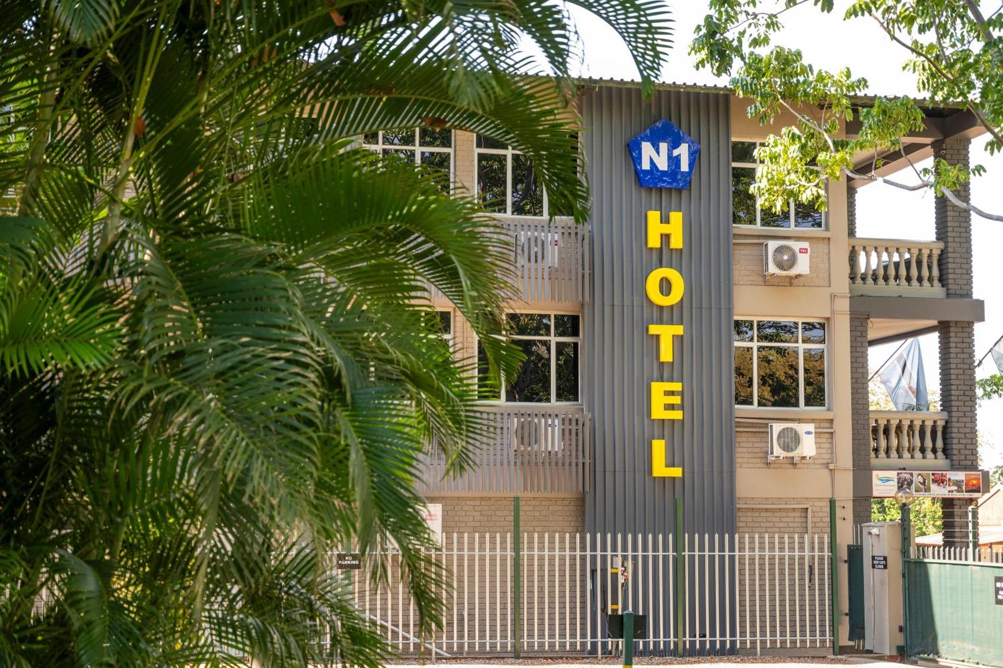 N1 Hotel & Campsite Victoria Falls Luaran gambar